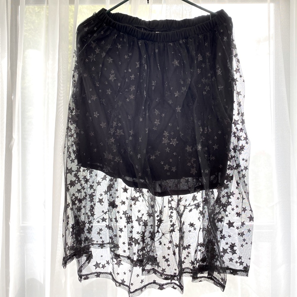 Black and star tulle skirt